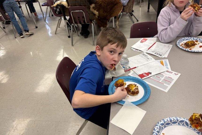 Healthy Choices Take Center Stage at Benjamin Logan Environmental Science Club