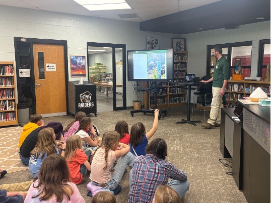 “Bem-Vindo de Volta” – Welcome Back to Our Spring Visitors